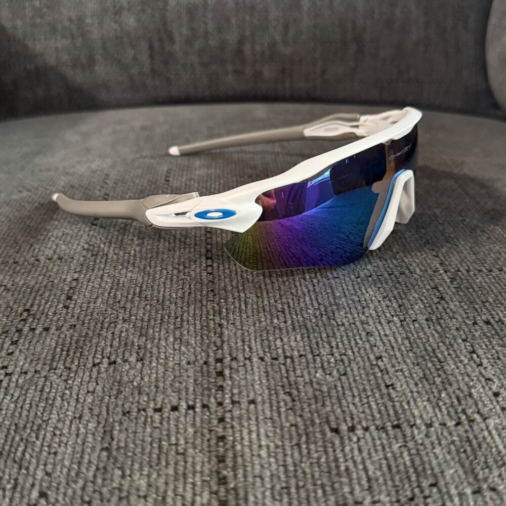 Oakley Radar EV PRIZM Polarized Blue OO9208 White-Gray Frame